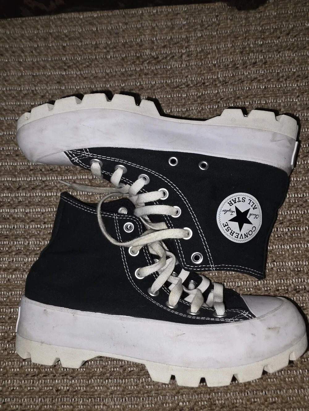 Converse Chuck Taylor Chunky Platform Black High Top Size 7.5